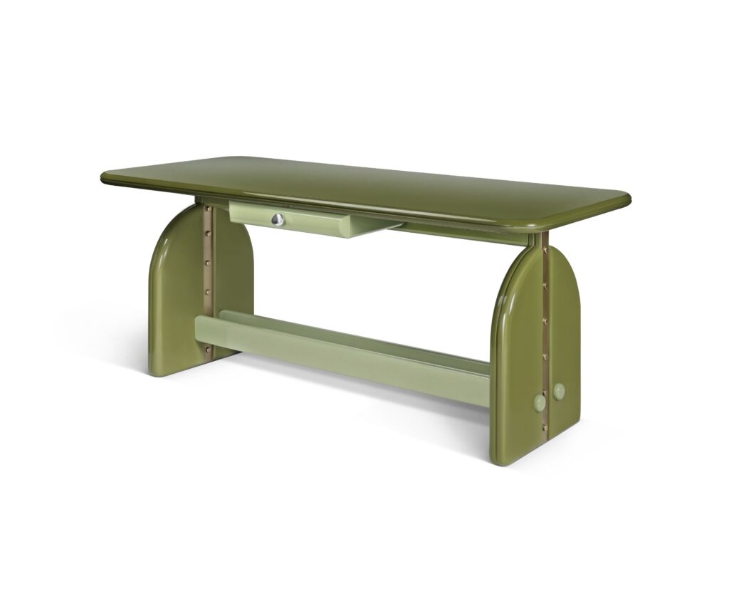 Taamaa Moss Desk
